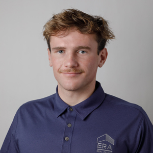 Jeff-Cox-Headshot-Option-1-(1-of-3)